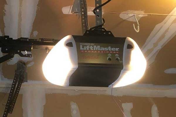 liftmaster-garage-door-openers-3.jpg